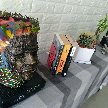 En El Centro Con Cochera Trujillo Kültér fotó